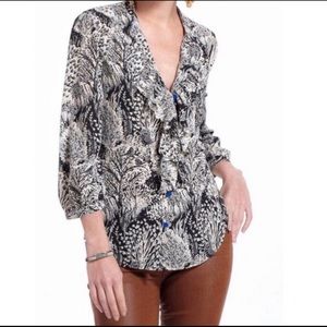 EUC Anthropologie HD in Paris Black and White Ruffle Button Blouse - 10